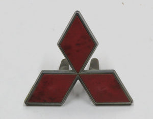 Mitsubishi Pajero Montero L040 Emblem im Grill Kühlergrill MB6T0417
