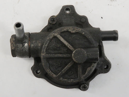 Mitsubishi Pajero Montero L040 2.5TD Unterdruckpumpe an der Lichtmaschine