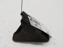 Laden Sie das Bild in den Galerie-Viewer, Mitsubishi Pajero Montero L040 2.5TD Diesel Motorhalter links