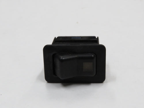 Mitsubishi Pajero Montero L040 Schalter Warnblinker Warnblinkanlage