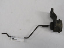 Laden Sie das Bild in den Galerie-Viewer, Mitsubishi Pajero Montero L040 2.5TD Unterdruckdose Regler Turbolader