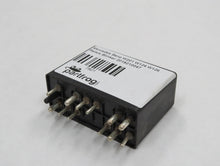 Laden Sie das Bild in den Galerie-Viewer, Mercedes Benz W201 W124 W126 Blinkgeber Relais Blinker 2018210047