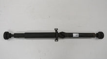 Laden Sie das Bild in den Galerie-Viewer, Range Rover III L322 3.6 TDV8 Kardan Kardanwelle hinten TVB500400