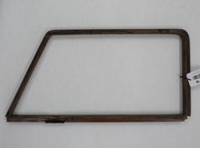 Laden Sie das Bild in den Galerie-Viewer, Rover P5 Mark II 3.0 Holzrahmen Holz Holzverkleidung Tür vorn links