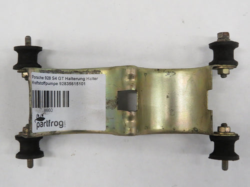 Porsche 928 S4 GT Halterung Halter Kraftstoffpumpe 92835615101