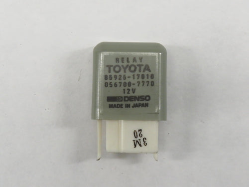 Toyota Celica T18 Relais Grün 85925-17010 Denso 056700-7770
