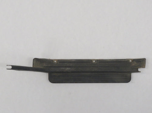 Mitsubishi Pajero Montero L040 Lang Einstiegsleiste Schweller hinten rechts XB476368