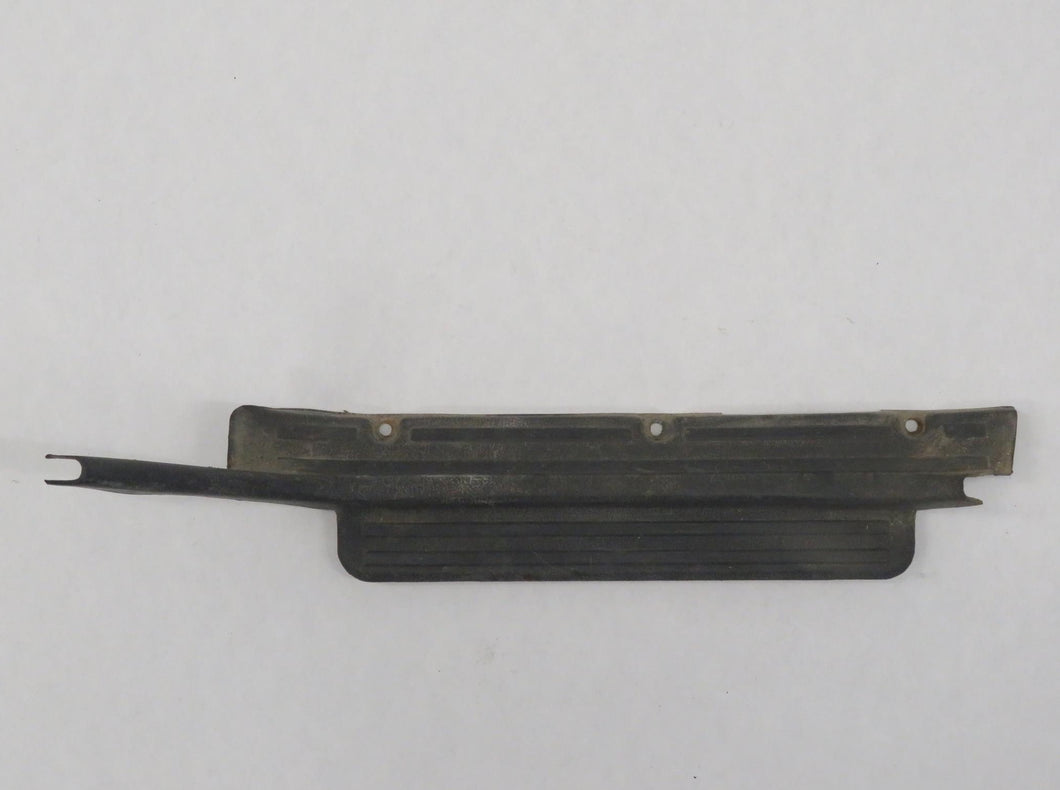 Mitsubishi Pajero Montero L040 Lang Einstiegsleiste Schweller hinten rechts XB476368