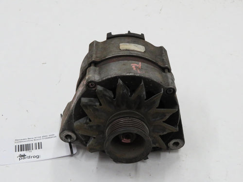 Mercedes Benz W124 250D 300D Lichtmaschine Bosch 0120469028