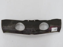 Laden Sie das Bild in den Galerie-Viewer, Rover P5 Mark II 3.0 Frontmaske Frontschürze vorn unten