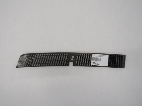 BMW E38 7er Gitter Grill Lufteinlass Motorhaube links 8166657