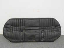 Laden Sie das Bild in den Galerie-Viewer, BMW E3 Rücksitzbank Rückbank Leder schwarz