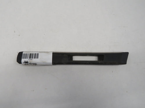 BMW E38 7er Zierleiste Stoßleiste Kotflügel vorn rechts 8165220