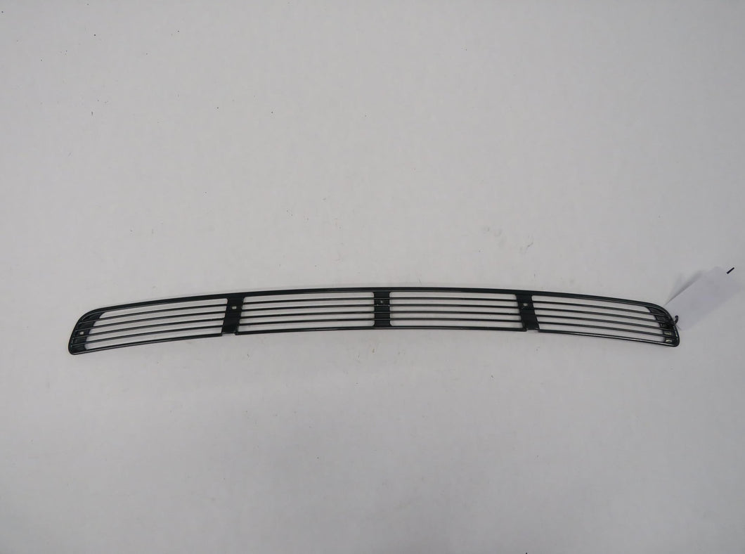 BMW E38 7er Gitter Grill Lufteinlass Motorhaube 8203887
