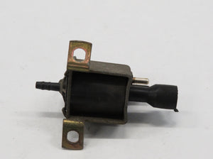 Mercedes Benz W123 W124 W201 W126 W140 Unterdruckventil VACUUM VALVE 0015407497