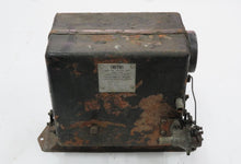 Laden Sie das Bild in den Galerie-Viewer, Rover P5 Mark II 3.0 Lüftungskasten Wärmetauscher Heizung Lüftung