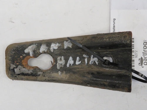 Nissan 300ZX Z31 Halter Halterung Tank Kraftstofftank