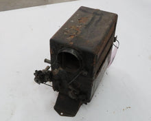 Laden Sie das Bild in den Galerie-Viewer, Rover P5 Mark II 3.0 Lüftungskasten Wärmetauscher Heizung Lüftung