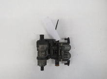 Laden Sie das Bild in den Galerie-Viewer, BMW E38 7er E39 5er M52B28 Duoventil Zusatzwasserpumpe Heizung 8374994