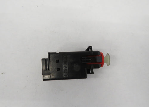 BMW E38 7er E39 5er Schalter Kontakt Bremspedal Bremslicht 83608541
