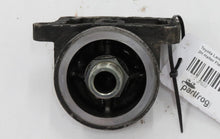 Laden Sie das Bild in den Galerie-Viewer, Toyota Land Cruiser HJ60 4.0 Diesel 2H Halter Flansch Anschluss Ölfilter