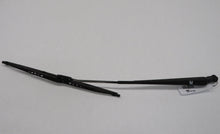 Laden Sie das Bild in den Galerie-Viewer, Nissan 300ZX Z31 Wischerarm Heckwischer Heckscheibenwischer Heckklappe