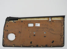 Laden Sie das Bild in den Galerie-Viewer, Nissan Silvia 200SX S12 Türverkleidung Türpappe Tür vorn links