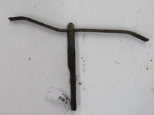 Laden Sie das Bild in den Galerie-Viewer, Rover P5 Mark II 3.0 Halter Halterung Stoßstange vorn rechts