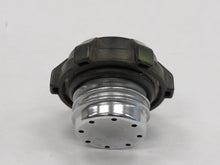 Laden Sie das Bild in den Galerie-Viewer, Nissan 300ZX Z31 Tankverschluss Tankdeckel