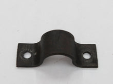 Laden Sie das Bild in den Galerie-Viewer, Rover P5 Mark II 3.0 Halterung Schelle Stabilisator vorn links rechts