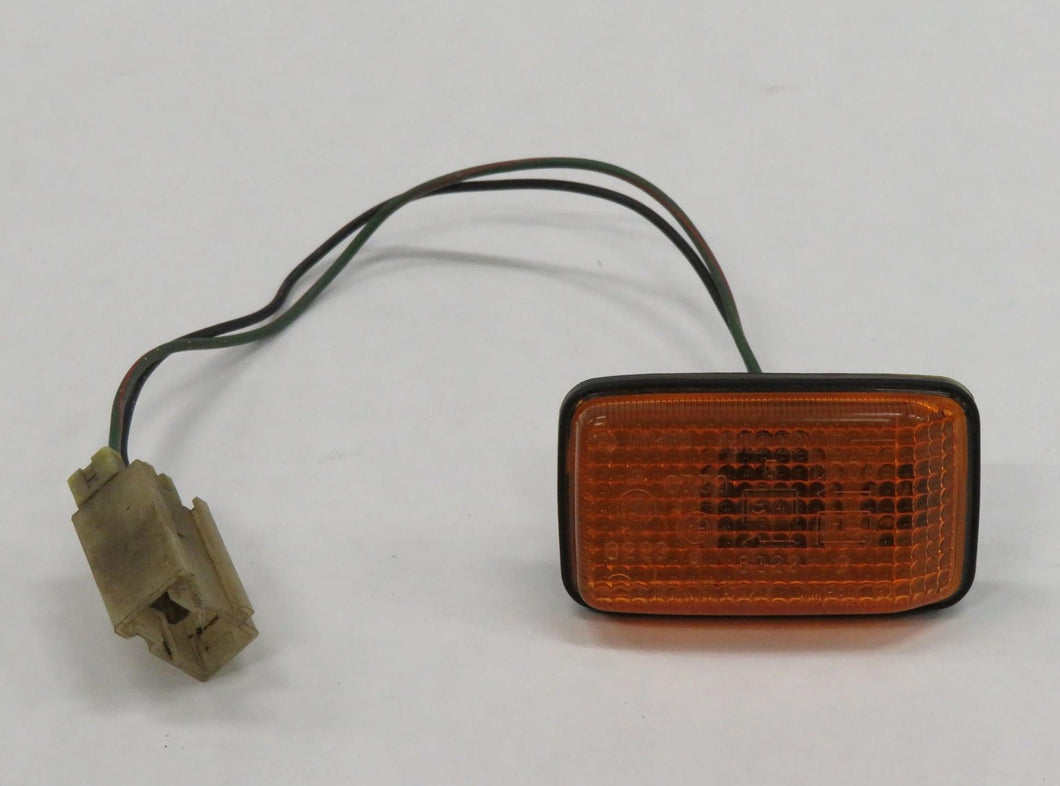 Nissan 300ZX Z31 Blinker Seitenblinker Kotflügel vorn links