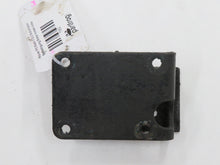 Laden Sie das Bild in den Galerie-Viewer, Rover P5 Mark II 3.0 Motorhalter Befestigung Motor hinten links