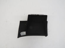 Laden Sie das Bild in den Galerie-Viewer, BMW E38 7er Handschuhfach 8125451
