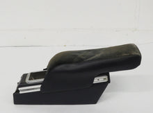 Laden Sie das Bild in den Galerie-Viewer, BMW E3 Mittelarmlehne vorn