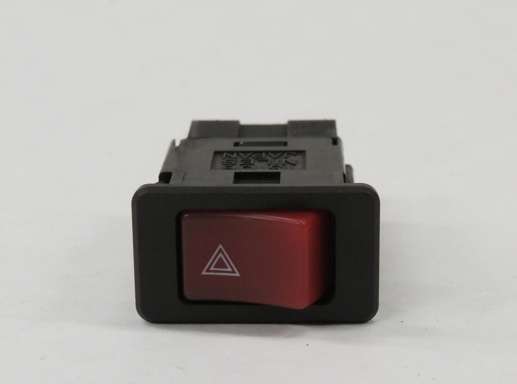 Nissan Silvia 200SX S12 1,8 Turbo Schalter Warnblinker Warnblinkanlage