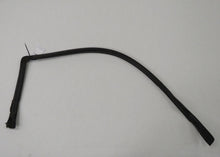 Laden Sie das Bild in den Galerie-Viewer, Toyota Celica T18 Türdichtung Tür Türrahmen vorn links oben