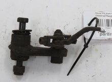Laden Sie das Bild in den Galerie-Viewer, Rover P5 Mark II 3.0 Umlenkhebel Gestänge Handbremse