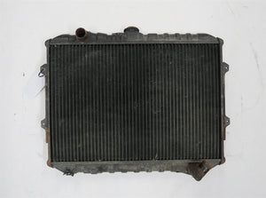 Mitsubishi Pajero Montero L040 2.6 Kühler Wasserkühler
