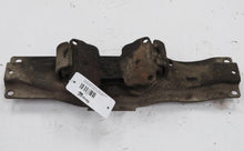 Laden Sie das Bild in den Galerie-Viewer, Toyota Land Cruiser HJ60 Traverse Querstrebe Halterung Getriebe
