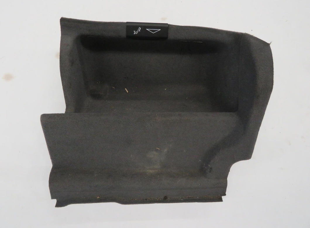 BMW E38 7er Seitenverkleidung Kofferraum Klappe hinten rechts grau 8164778