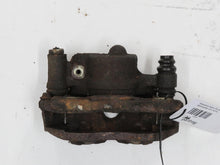 Laden Sie das Bild in den Galerie-Viewer, Mitsubishi Pajero Montero L040 Bremssattel vorn rechts