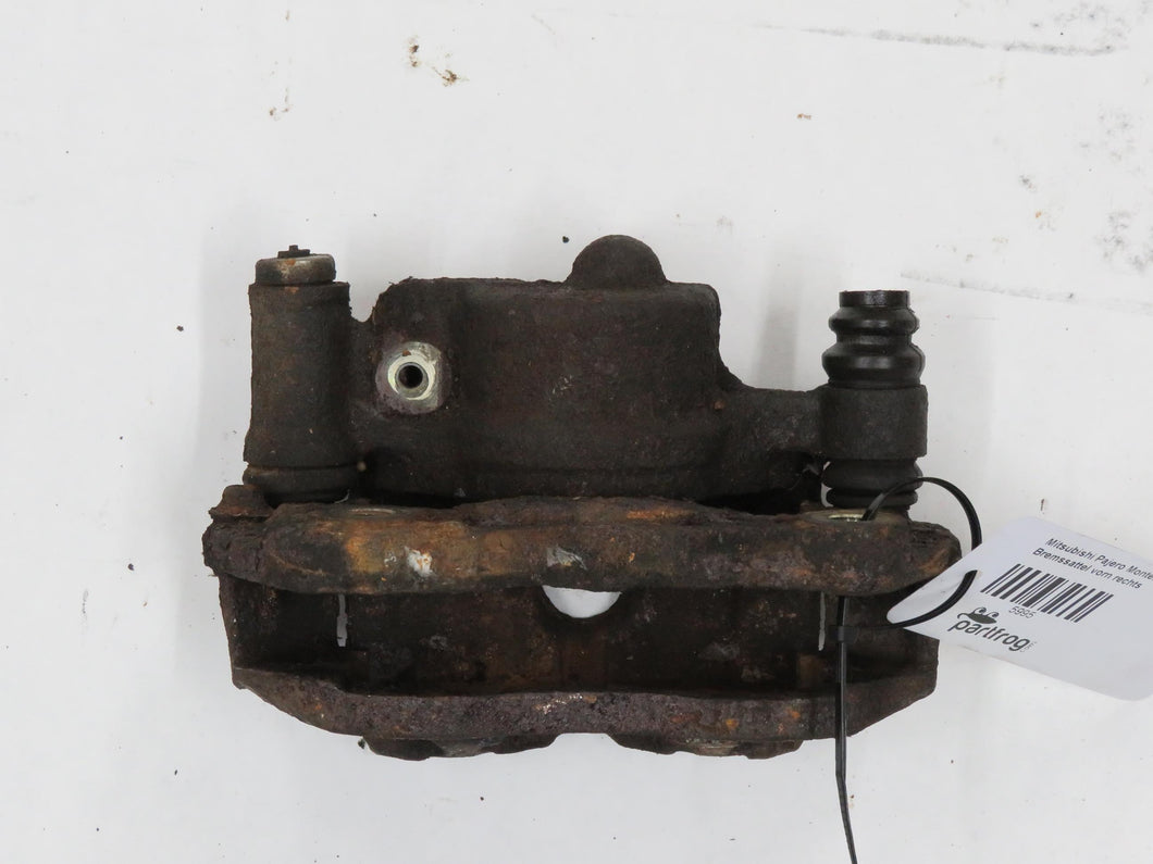Mitsubishi Pajero Montero L040 Bremssattel vorn rechts