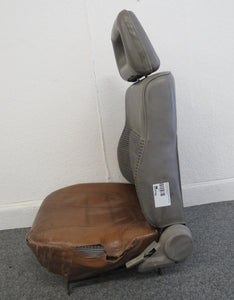 Mitsubishi Pajero Montero L040 Sitz vorn links Fahrersitz
