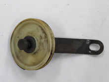 Laden Sie das Bild in den Galerie-Viewer, Rover P5 Mark II 3.0 Umlenkrolle Handbremse Festellbremse Handbremsseil