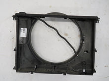 Laden Sie das Bild in den Galerie-Viewer, BMW E38 7er 728i M52B28 Kühlerzarge Lüfterzarge Verkleidung Lüfterrad