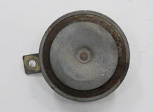 Laden Sie das Bild in den Galerie-Viewer, Mercedes Benz W124 Hupe Horn HELLA