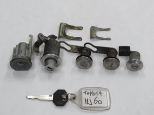 Toyota Land Cruiser HJ60 Zündschloss Türschloss Satz Schloss Heckklappe Schlüssel