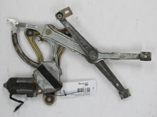 Laden Sie das Bild in den Galerie-Viewer, Mercedes Benz W124 S124 Fensterheber elektrisch mit Motor vorne links