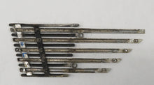 Laden Sie das Bild in den Galerie-Viewer, Alfa Romeo Alfetta (1975-1977) Gitter Grill an der C-Säule hinten links
