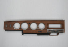 Laden Sie das Bild in den Galerie-Viewer, Simca 1301 1501 Special Blende Tacho Armaturenbrett